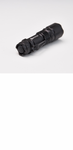 Lanterna T�tica Recarreg�vel Invictus - Bolt - 100 Lumens